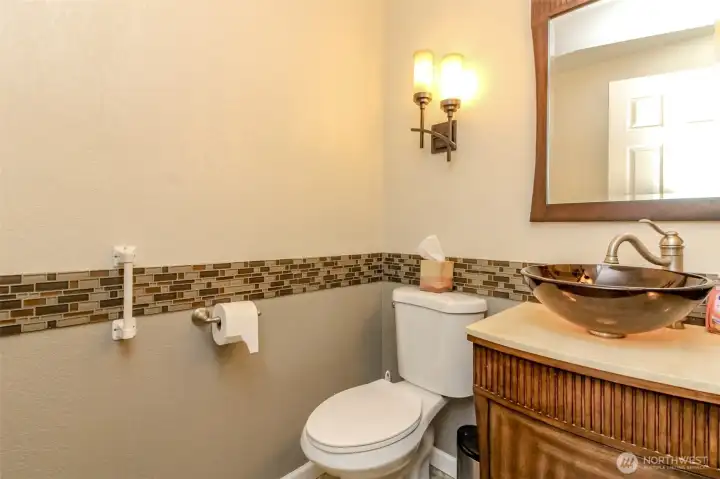 Downstairs 1/2 Bathroom