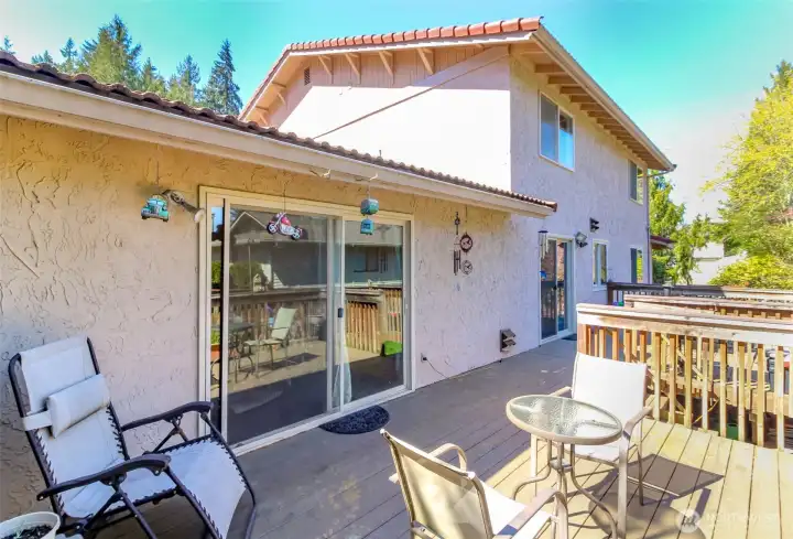 rear deck for entertainment