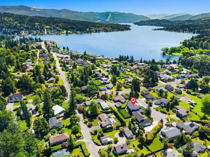 Located only 2 short blocks to Lake Whatcom & Bloedel Donovan Park, and Big Rock Garden  Park & walking trails.