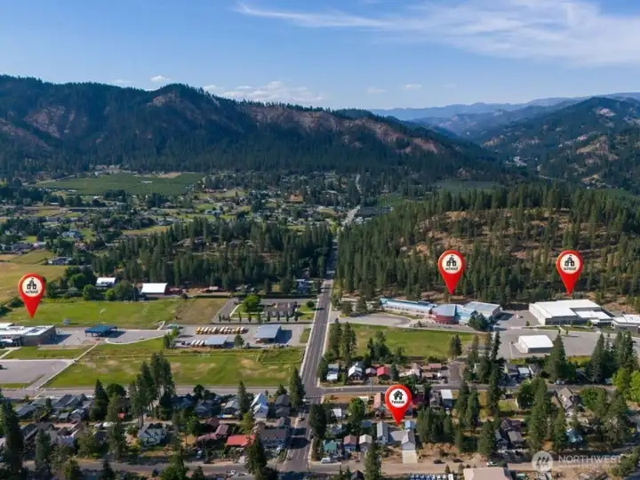 Proximity to schools Proximity to schools
