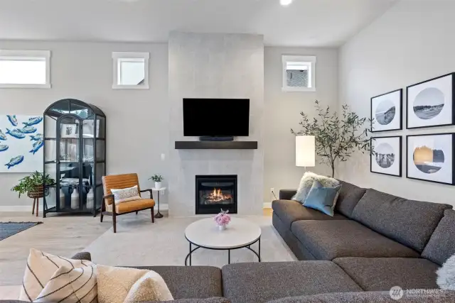 Floor to ceiling gas fireplace