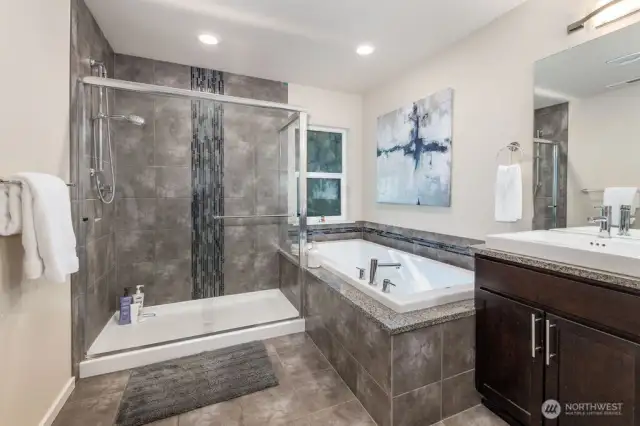 5 piece ensuite bath