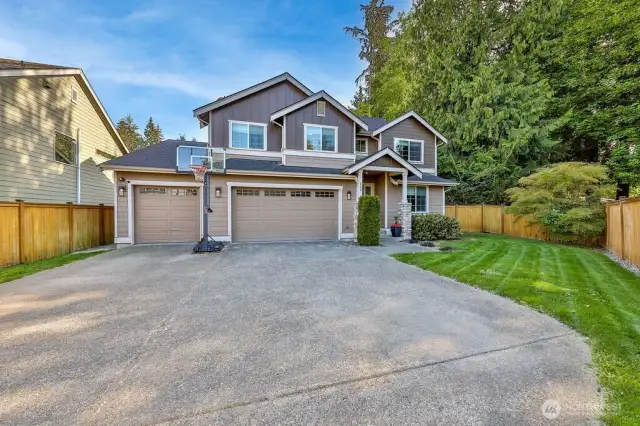 Impressive Westwood Encore home by DeNova Northwest
