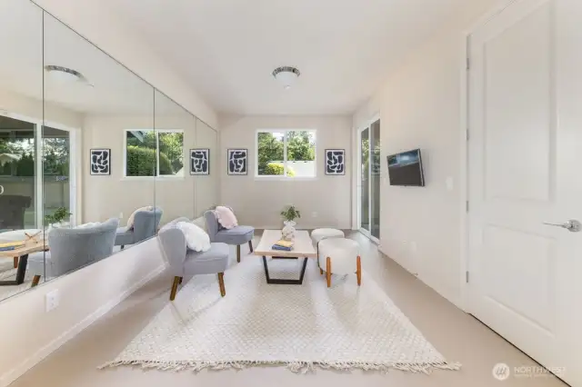 Exercise/play bonus room.