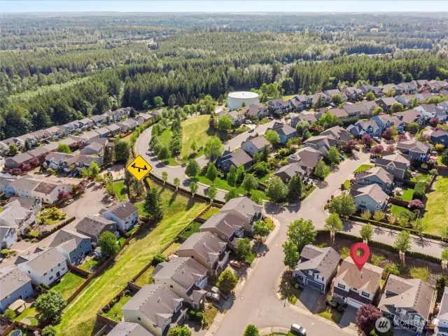 Maple Ridge Highlands is known for its quiet streets, beautifully maintained parks and views of Mt. Rainier!
