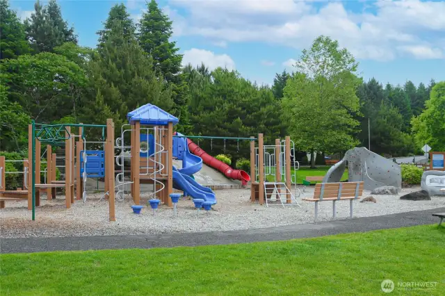 Just steps from the house is this gorgeous neighborhood park!