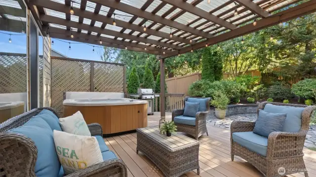 Al fresco dining just in time for the summer!