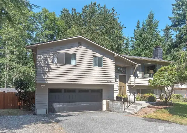 Situated at the end of quiet cul-de-sac in the heart of Meadowdale.