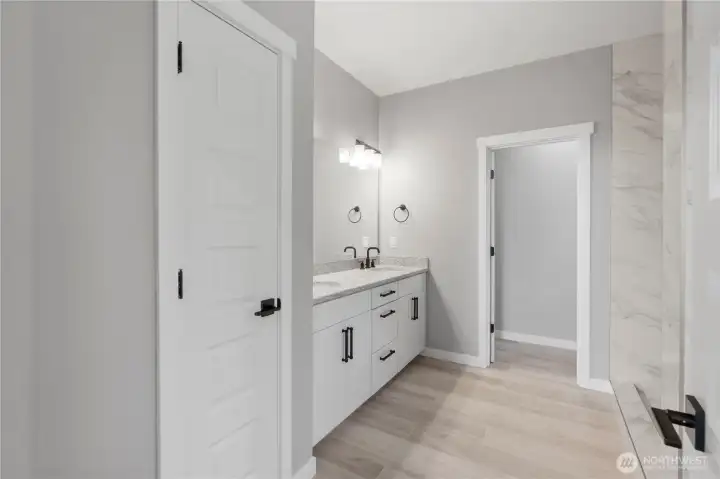 Downstairs private full bath.