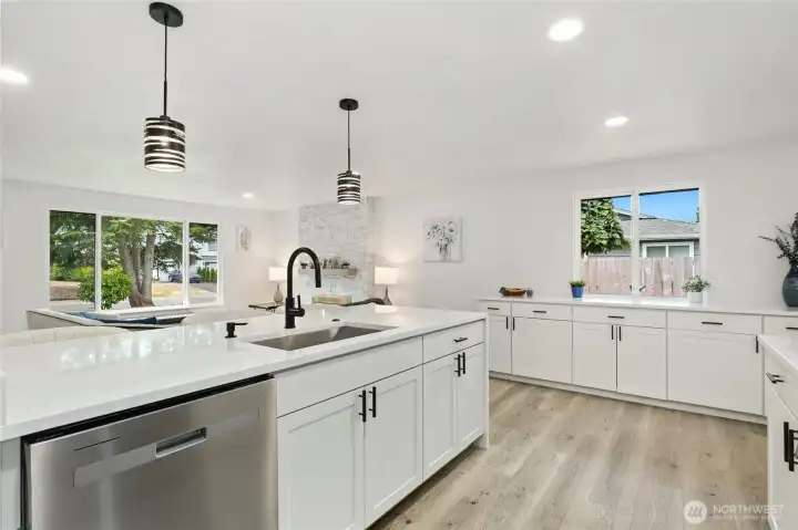 Open Kitchen
