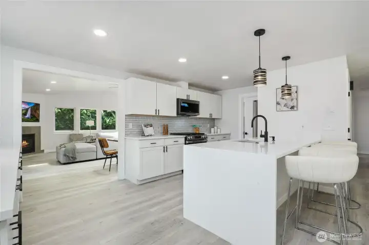 Open Kitchen