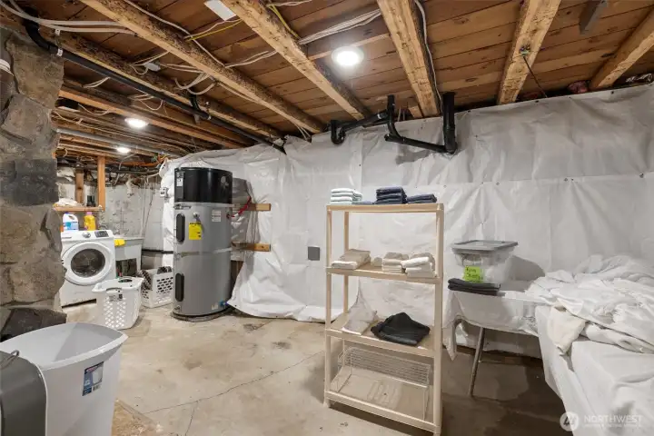 full laundry in basement and garage