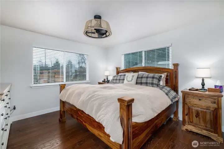 Primary bdr - Oak hardwood floors throughout main floor