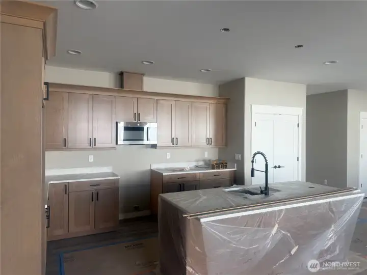 of like kind cabinets, but not exact house