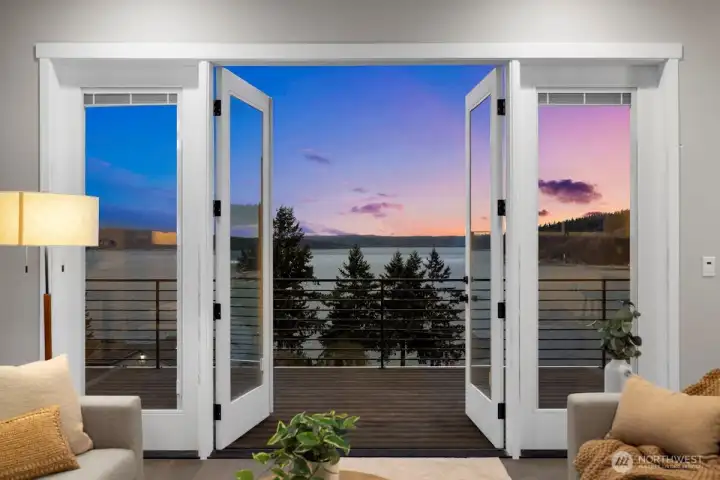 Photographs are for illustrative purposes only. Features, finishes, interior/exterior colors, landscaping and floorplan shown may vary from actual homes built