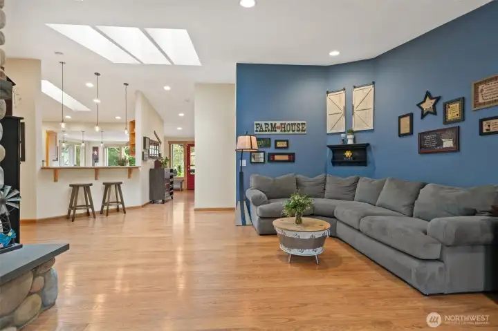 family room looking into kitchen