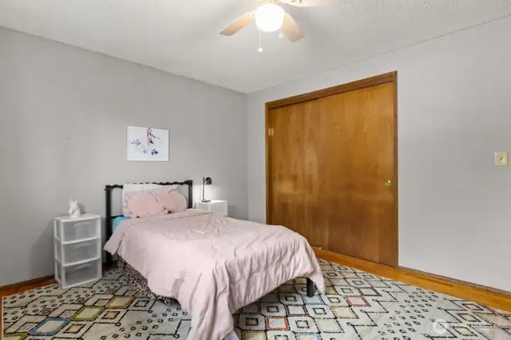 Third bedroom on with large closet