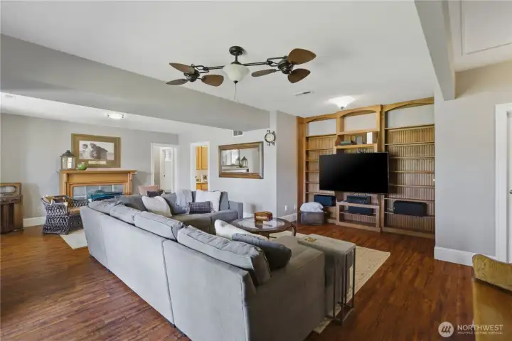 Large lower level great room is the perfect space with lots of natural light.