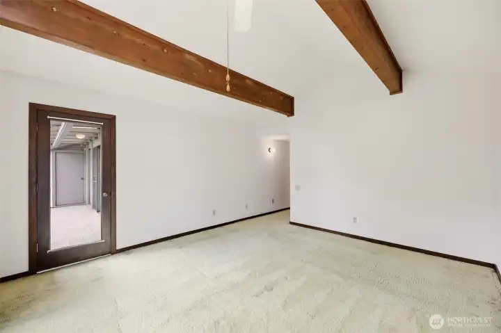 primary door to balcony