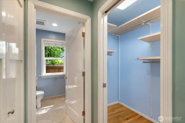 Hard-to-get: Spacious primary suite walk-in closet!