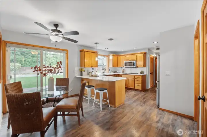 The freshly updated kitchen!