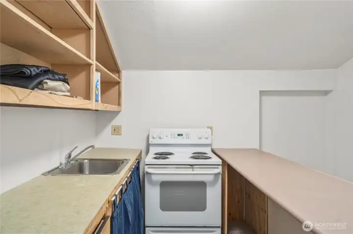 Studio Kitchen