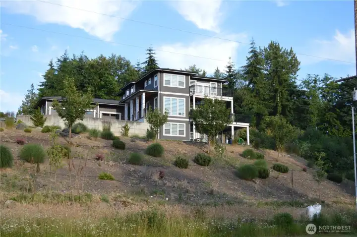 Samish Highlands home immediately east of 40th Place