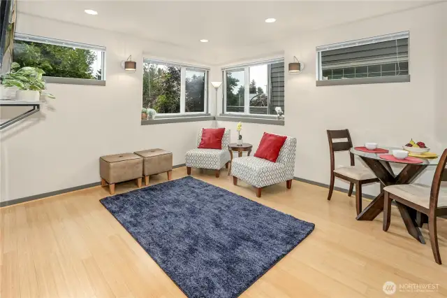 Main Floor has corner windows