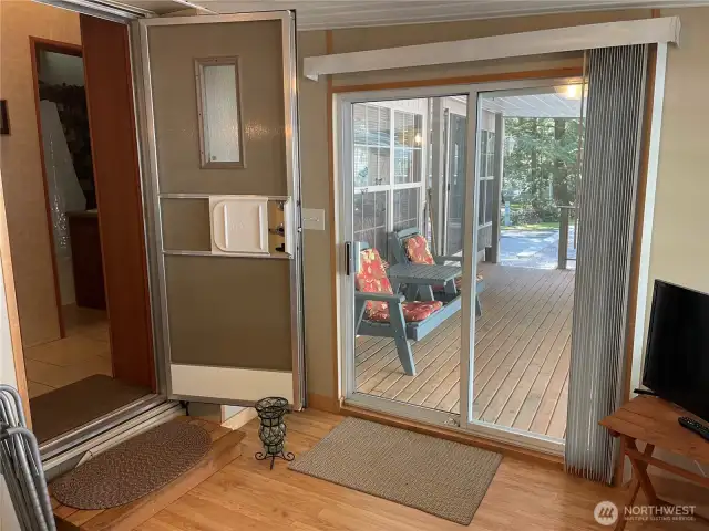 Add-a-room looking at deck