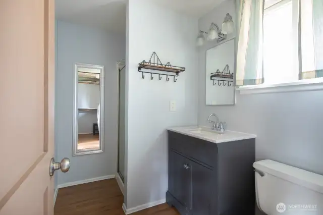 3/4 guest bath off Family room