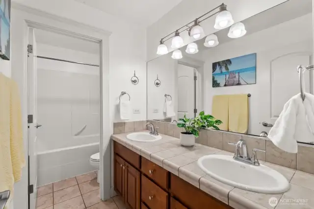 hallway bath up stairs