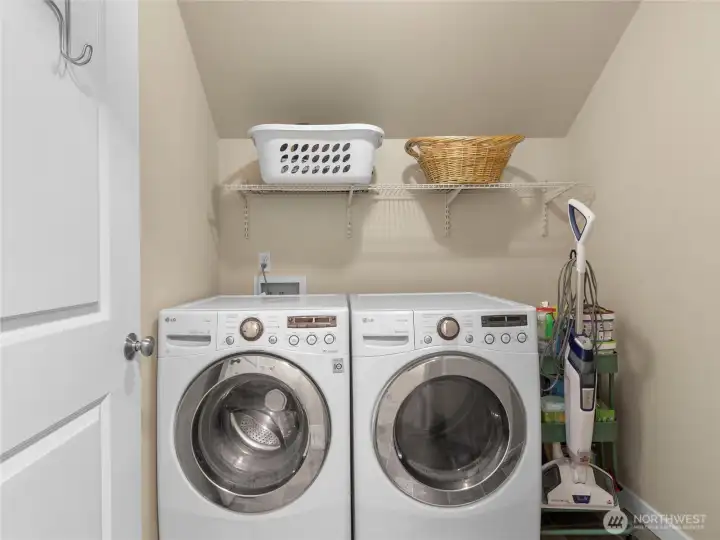 2nd floor laundry room