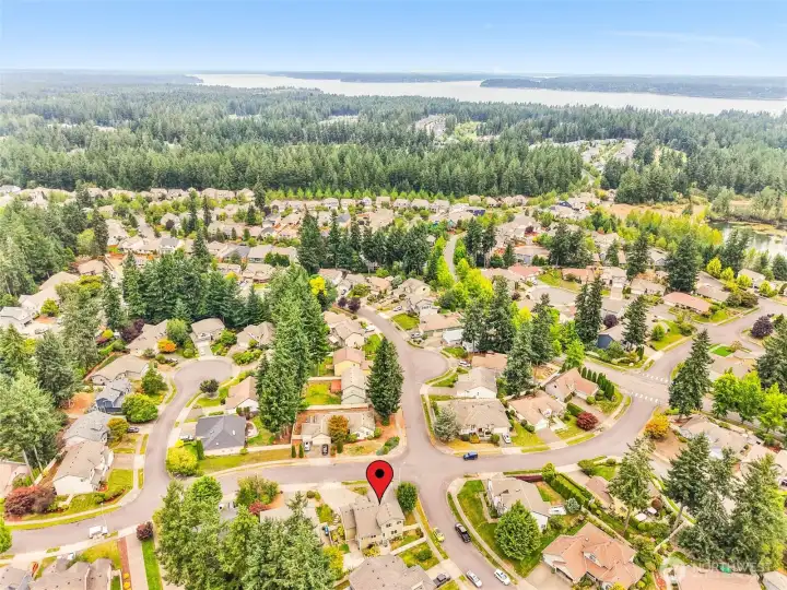 Wonderful neighborhood of Meridian Campus