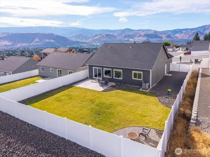 Imagine the year-round fun waiting in this expansive backyard.