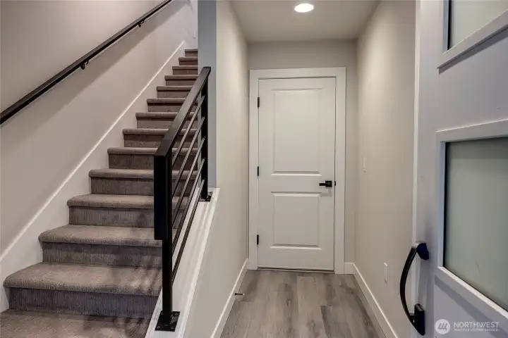 Main floor entry way (Model Home Lot C101)