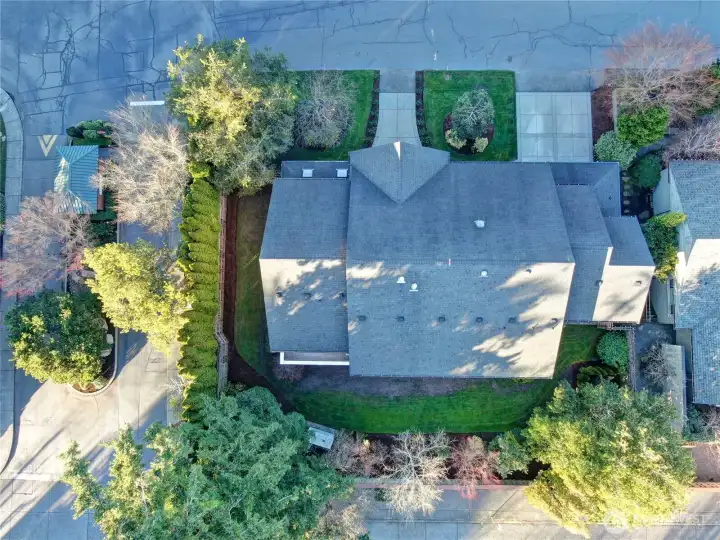 An aerial view of this beautiful residence