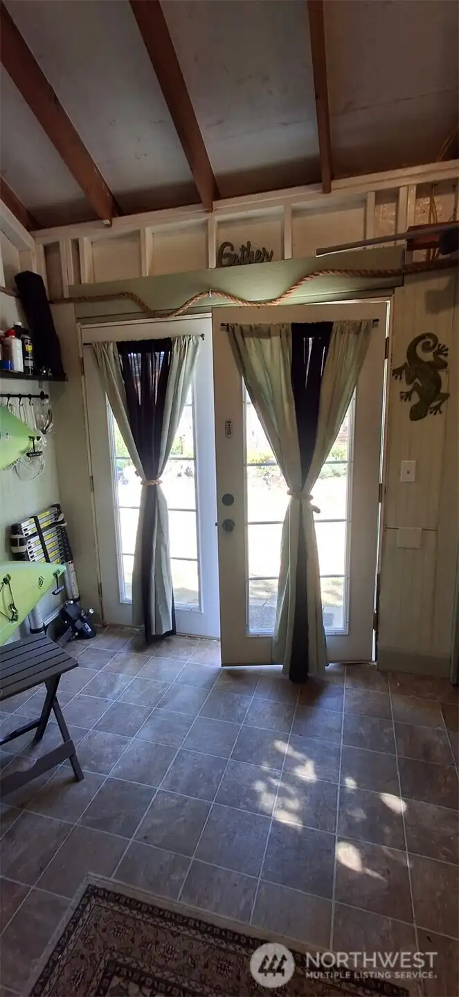 Picture from seller offering another option in the shed.