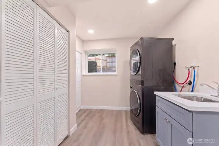 Virtually Staged