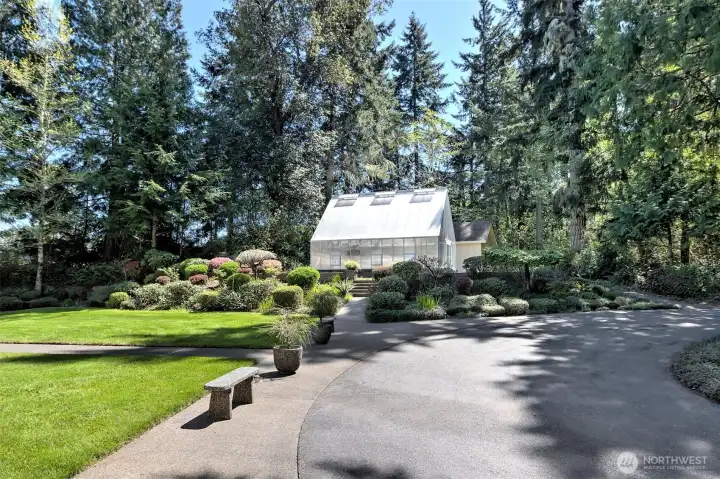 The grounds are so beautiful!