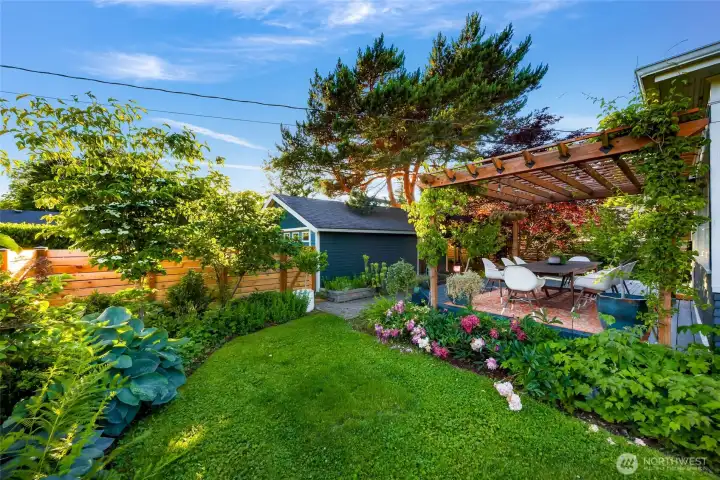 Stroll your garden