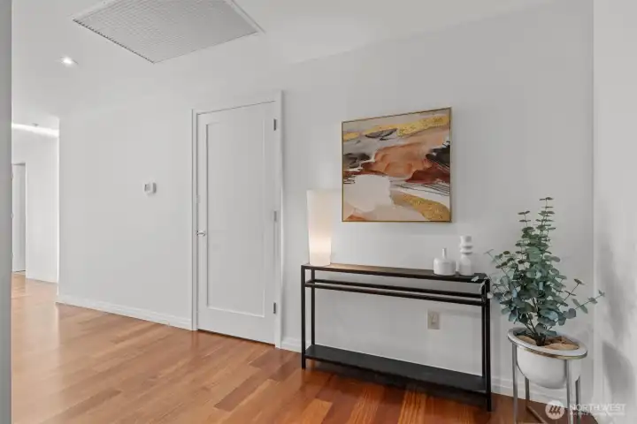 Gorgeous hardwood entry. Gorgeous hardwood entry.