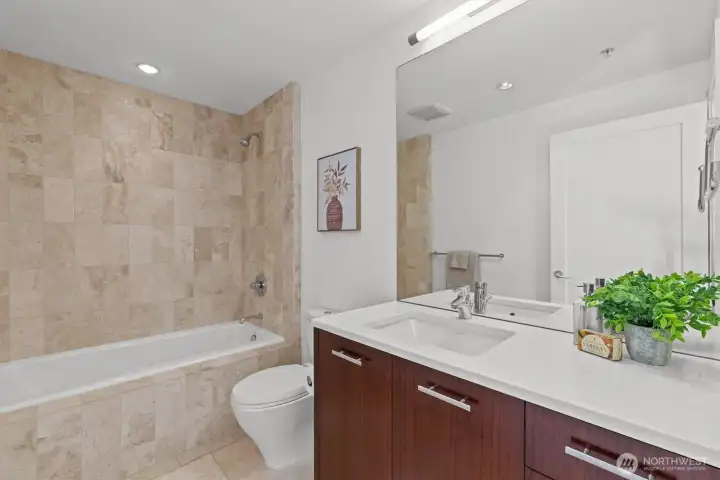 Second full bathroom with tub and shower. Second full bathroom with tub and shower.