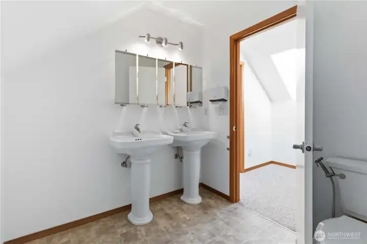 Upstairs Bathroom