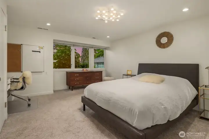 Lower level bedroom with built in desk and ample closet space. Lower level bedroom with built in desk and ample closet space.