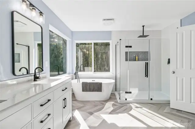 5 piece ensuite bathroom