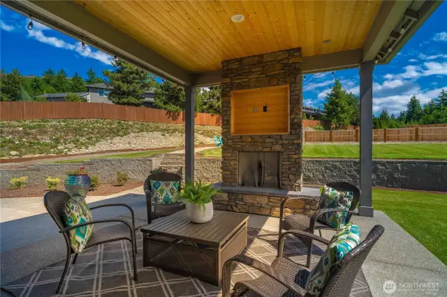 Outdoor Covered Patio and Fireplace