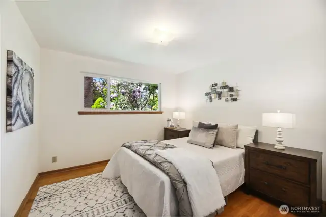 2nd bdrm on main floor