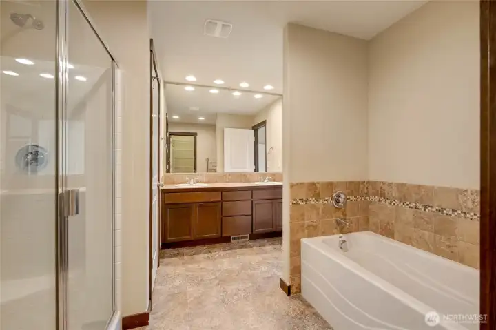 Primary bath 2