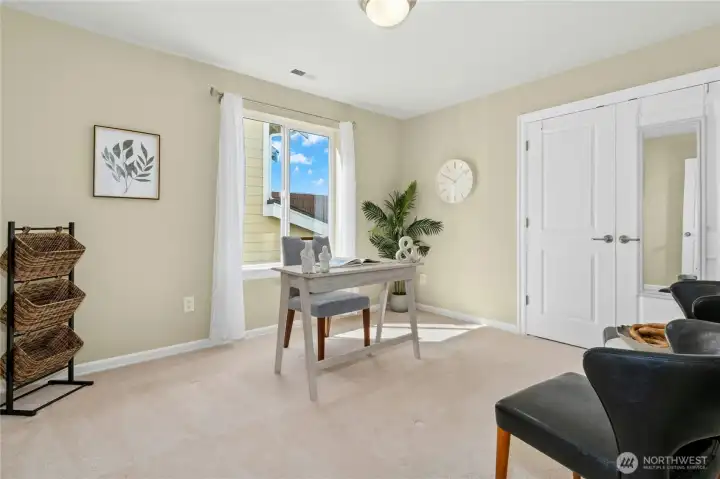 5th bedroom upstairs