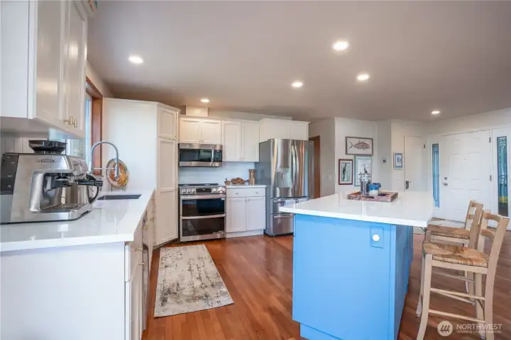 New quartz countertops.